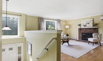51 Hosmer St, Acton, MA 01720