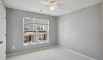 24682 CARIBOU Sq, Aldie, VA 20105