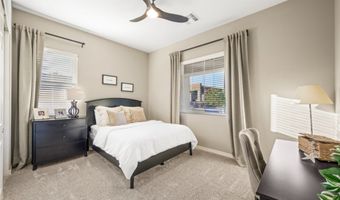 17 Reflection Cove Dr, Henderson, NV 89011