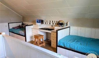 103 S 4th St, Bridger, MT 59014