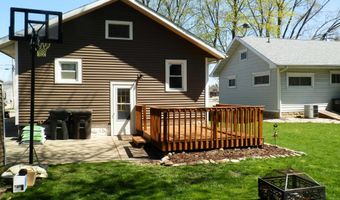 129 S Clear Lake Ave, Milton, WI 53563