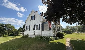 10 Palm St, Baileyville, ME 04694