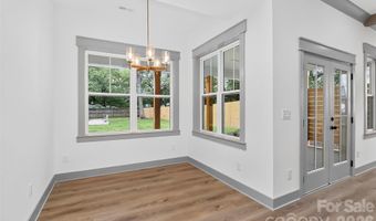 1617 Parson St, Charlotte, NC 28205