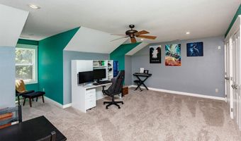 605 Oakwood Pl, Polk City, IA 50226