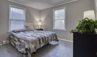 3005 Oakwood St, Ann Arbor, MI 48104