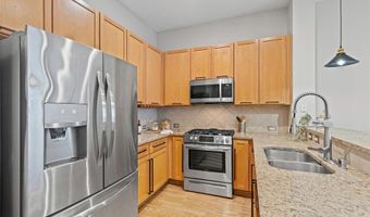 15759 Seabolt 44, Addison, TX 75001