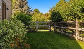 2452 Creekwood Dr, Bozeman, MT 59715