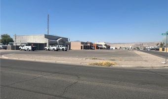 868 Gemstone Ave, Bullhead City, AZ 86442