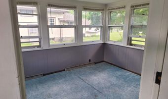 218 Dearborn St, Berne, IN 46711