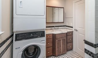 130 Franklin Tpke, Allendale, NJ 07401