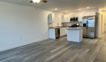 29 Village Cir, Augusta, ME 04330
