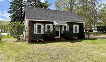 516 Hall St, Bow, NH 03304
