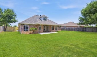 2201 SW Juniper Ave, Bentonville, AR 72713