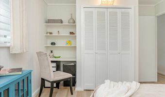 1181 Lunahana Pl, Kailua, HI 96734
