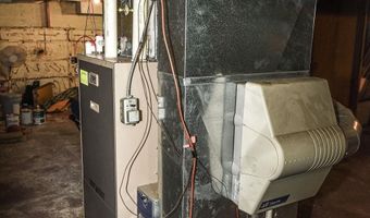 604 Comstock, Adrian, MI 49221