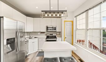 21071 MOSSY GLEN Ter, Ashburn, VA 20147