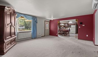630 W CAPITOL Dr, Appleton, WI 54911