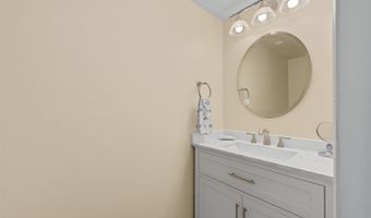 16 N New Hampshire Ave, Atlantic City, NJ 08401