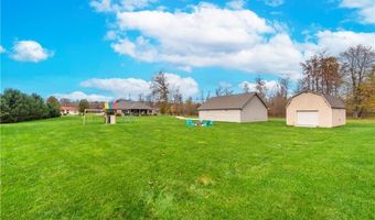 7661 Heritage Way, Amherst, OH 44001