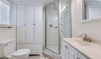 83 John St, Newport, RI 02840