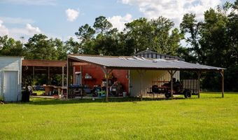1054 Penny Morris Rd, Baxley, GA 31513
