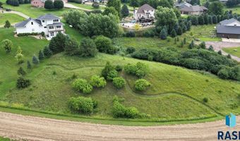 8601 Sunset Cir, Brandon, SD 57005