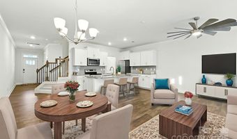 607 Santa Clara Dr, Asheville, NC 28806