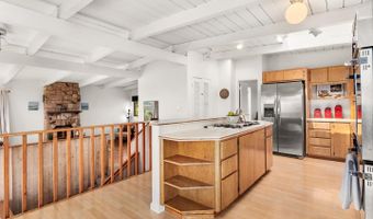 649 Bayview Dr, Aptos, CA 95003