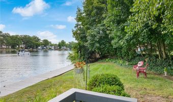 3673 ACE Dr, Akron, OH 44319