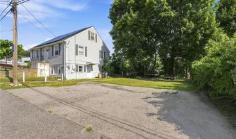 4 Edna St, Johnston, RI 02919