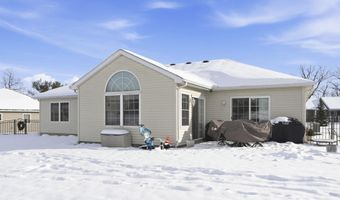 237 Broadmore Cir, Angola, IN 46703