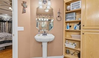 4358 Kings Rd, Ardmore, OK 73401