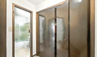3620 SE Mt Vernon Rd 11, Cedar Rapids, IA 52403