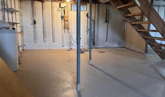 272 Spruce St, Allison, IA 50602