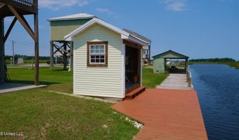 9019 St. Teresa Dr, Bay St. Louis, MS 39520
