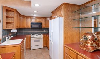15825 Garden View Dr, Apple Valley, MN 55124