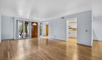4015 Canario St D, Carlsbad, CA 92008