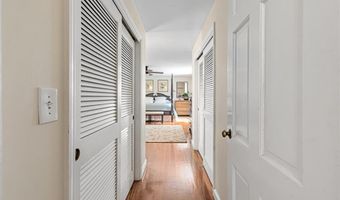20 Terrace Dr, Barrington, RI 02806