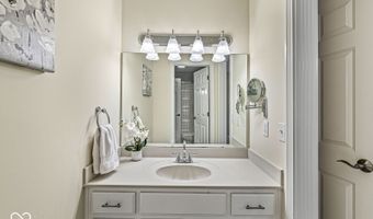 790 Foxboro Dr, Avon, IN 46123