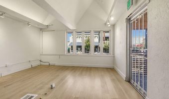 120 E Main St, Ashland, OR 97520