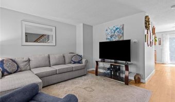 86 Sanwood Dr, Burrillville, RI 02830