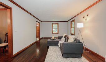 36 Old Farm Rd, Bedford, NH 03110