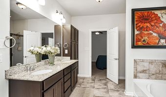 7805 Antebellum Ave, Baton Rouge, LA 70820