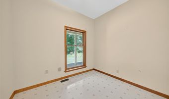 1074 Boone Woods Trl, Augusta, MO 63332