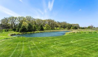 1413 27th St NW, Austin, MN 55912