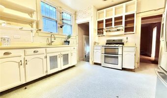 605 Mechanic St, Alton, IL 62002