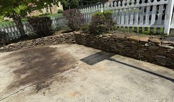 16344 Southwood Dr, Abingdon, VA 24210