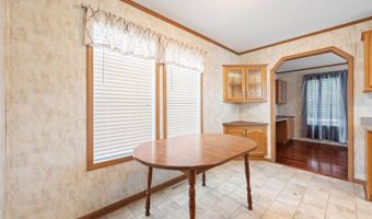 11 E St, Bangor, ME 04401