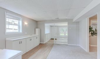 307 CARR Ave, Rockville, MD 20850