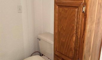 1001 N VanBuren # 5 Ave, Abilene, KS 67410